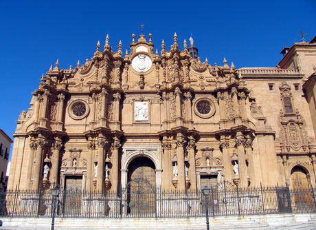 La catedral es uno de los máximos exponentes artíticos de Guadix.