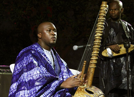 Mamadou Diabate Trío en el festival Alamar.