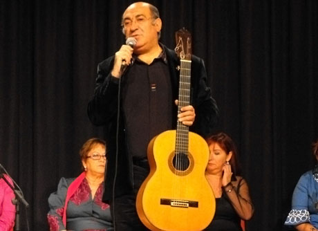 El Niño de las Cuevas es profesor de flamenco en el Conservatorio de Almería.