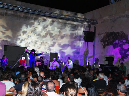 Noches de Luna y Flamenco en Níjar.