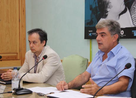 Abdón Mateos y Rafael Quirosa durante su intervención.