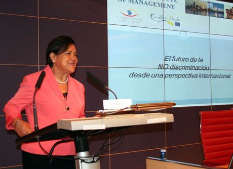 Ruby Ortiz durante su intervención.