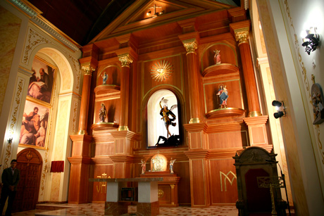 Un nuevo retablo para la Iglesia de San Miguel Arcángel - Nova Ciencia
