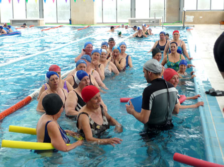 Programa de natación para mayores en Almería