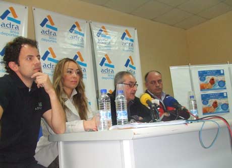 Presentación de la I Copa de Natación 'Ciudad de Adra'