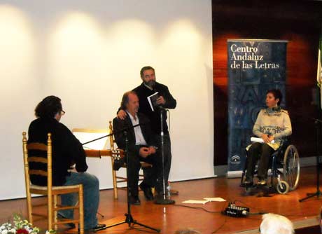 Presentación del libro con música flamenca. Foto: Graziana Colamussi