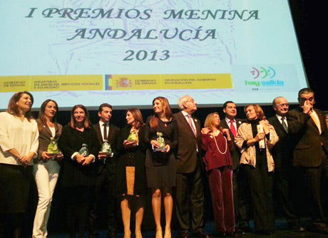 Foto de familia de los galardonados con el premio Menina.