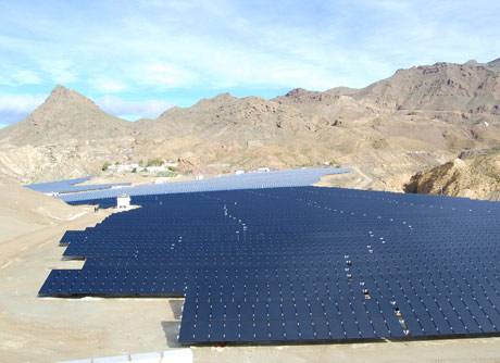 Almería cuenta con varias plantas fotovoltaicas pero no tan grandes como la planeada.