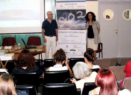 Hermelindo Castro y Sonia Rodríguez han inaugurado el curso.