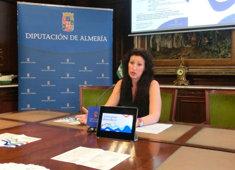 La diputada María Vázquez ha presentado el programa.