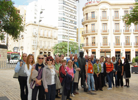Los representantes de los turoperadores han participado en una visita guiada por Almería.