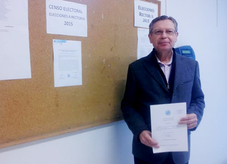 Javier de las Nieves tras registrar su candidatura.
