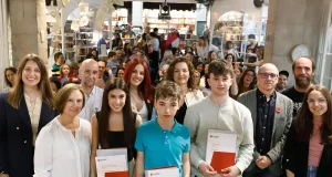 Rubén Leal Labrador, primer premio de los XII Concurso Científico-Literario de la Universidad de La Rioja