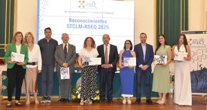 Los químicos de Castilla-La Mancha reconocen al catedrático de la UCLM Antonio de la Hoz con el Premio a la Trayectoria Científica