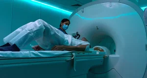 Investigadores dan la receta para recuperar la vida laboral tras superar un cáncer