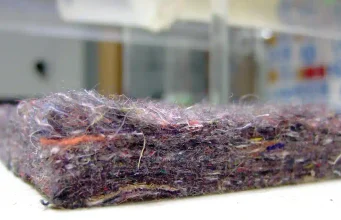 Las fibras recicladas y naturales son aliadas perfectas contra la contaminación acústica en los edificios