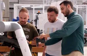 La Universidad de Burgos construye un robot para manipular objetos como una persona en su vida cotidiana