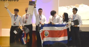 Estudiantes de la universidad Fidélitas de Costa Rica ganan la gran final del Reto Marte y viajarán a la NASA con su proyecto «Sibú»