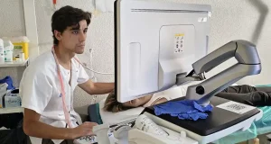 Avalan el seguimiento de pacientes con cáncer de tiroides en atención primaria después de cinco años de revisiones hospitalarias
