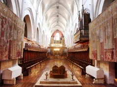 Patrimonio Nacional restaurará parte de las doce colgaduras históricas de la Serie de los Emperadores del Monasterio de Santa María La Real de Las Huelgas