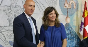 ULE y Ayuntamiento de León impulsan el Programa Becas Talento para apoyar la formación especializada en sectores estratégicos