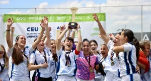 El equipo femenino de la UAL se corona en lo más alto del fútbol femenino universitario de España