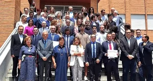 La máscara electrónica que ejercita la musculatura respiratoria de pacientes con problemas pulmonares por COVID o enfermos broncópatas