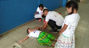 El entorno comunitario pueden influir en el desarrollo físico de niños que viven en barrios urbanos de alta vulnerabilidad social en Tegucigalpa