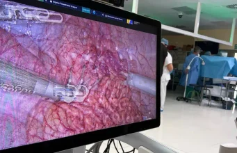 La UMH organiza en San Juan una cumbre italo hispano turca en línea turca con cirugías robóticas en cerdo en directo