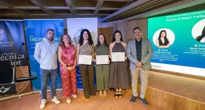 Marta Santos Rodríguez obtiene el premio al mejor TFM en Tecnologías del Hidrógeno de la UBU