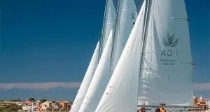 El Centro Especializado de Tecnificación Deportiva de Vela de la UCA reúne a 52 regatistas de 13 universidades dentro de los CEU 2026