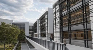 La Universidad de Granada pone la primera piedra de su Escuela Técnica Superior de ingeniería Informática