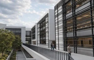 La Universidad de Granada pone la primera piedra de su Escuela Técnica Superior de ingeniería Informática