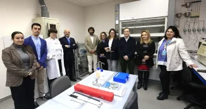 El laboratorio de Moeve en el campus de la UCA de Algeciras investigará sobre nuevos combustibles renovables a partir de biomasa