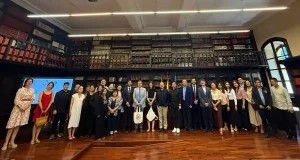 La Universidad de Granada acoge el Congreso Internacional CALESA DIGITAL para impulsar la transformación judicial en Filipinas
