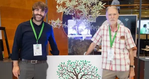 Un sistema de riego basada en una patente inyecta el agua y los nutrientes directamente a las raíces de las plantas, evitando su evaporación