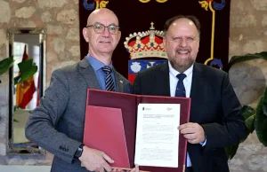 La UBU y la Universidad del Alba de Chile firman un acuerdo para impulsar la investigación y la movilidad internacional