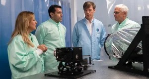 El Instituto de Astrofísica de Canarias fabricará la cámara DRAGO-3, que se integrará en una constelación global de satélites en órbita baja