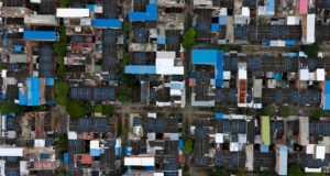 La energía solar podría cubrir hasta el 71% de la pobreza energética de familias vulnerables