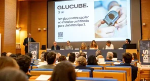 Los diabéticos tipo 2 ya pueden medir su glucosa sin pincharse gracias al primer dispositivo con certificado europeo