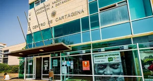 La UNED de Cartagena aumenta un 9,4 por ciento sus estudiantes y para la sede de Caravaca se propondrá el Grado en Psicología