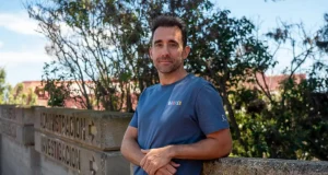 David Aguado, el científico del IAC que buscará las primeras estrellas que nacieron tras el «Big Bang»