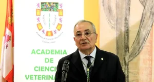 La Universidad de León despide a Elías Fernando Rodríguez Ferri, maestro de generaciones de veterinarios