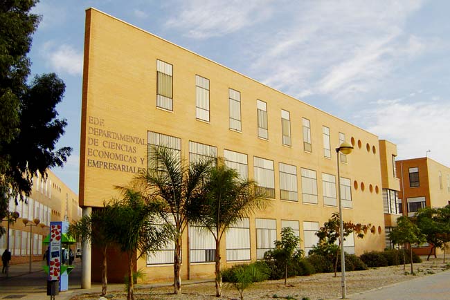 Facultad de Ciencias Económicas y Empresariales de la UAL.