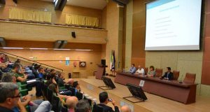La UAL se moderniza con la implantación de la factura electrónica