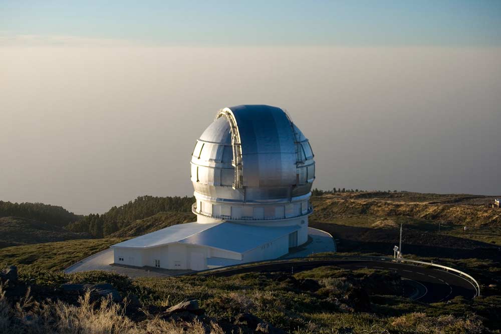 El telescopio más grande del mundo está en Canarias. 
