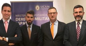 El director de la Asesoría Jurídica del Mando de la OTAN, en el Máster en Derecho Militar de la UCAM