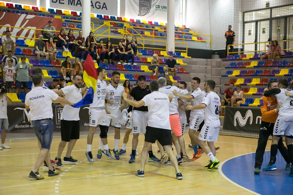 El equipo de la universidad rumana se llevó el europeo de balonmano de la UMA. 