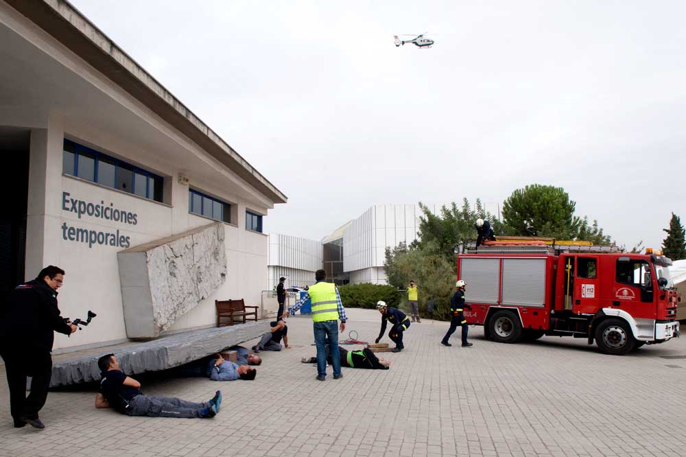 Simulacro de terremoto en el Parque de las Ciencias de Granada.