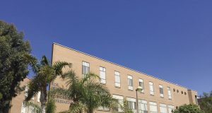 Facultad de Ciencias Económicas y Empresariales: Aprender a emprender